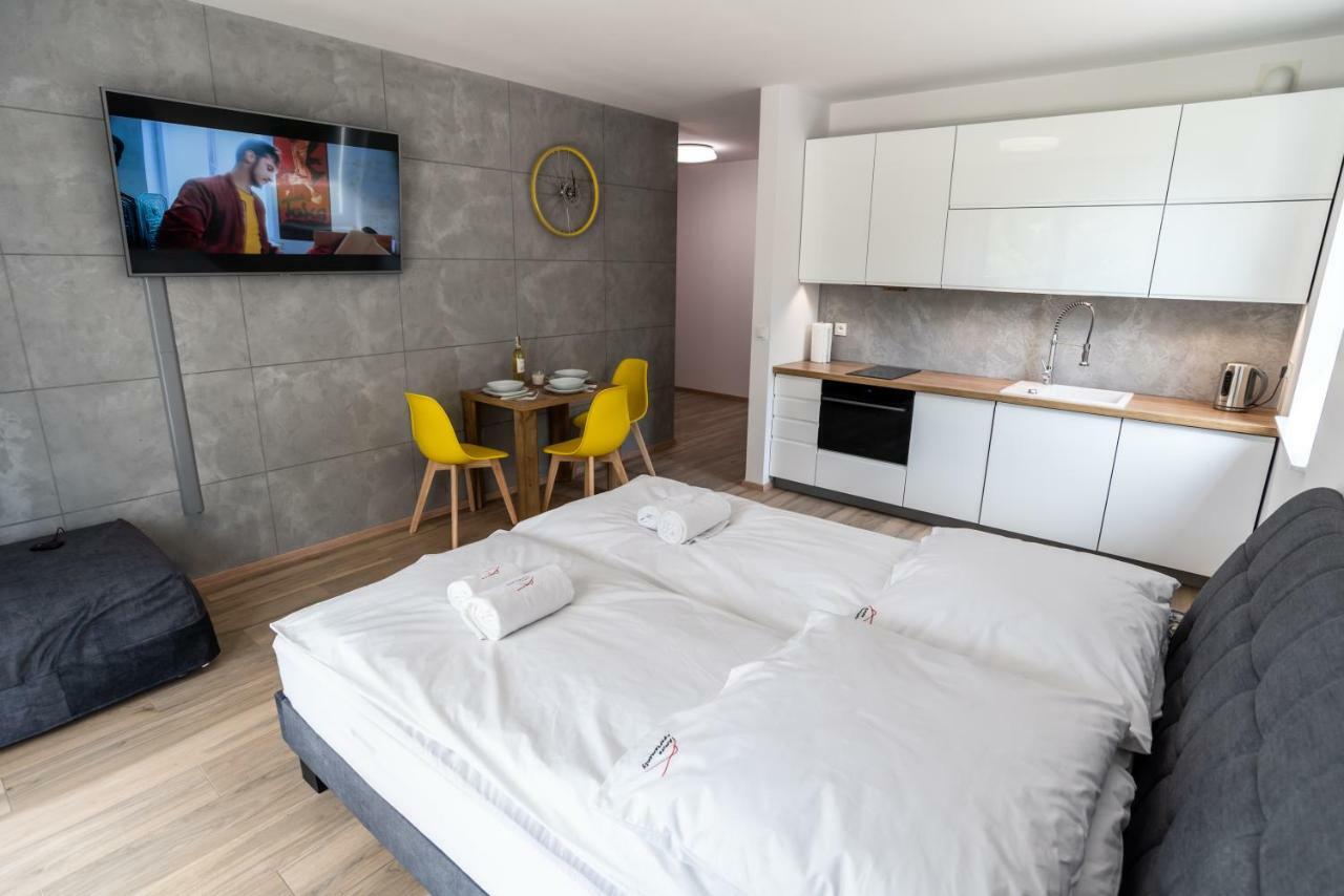 Apartamenty Amira W Kompleksie Apartamenty Piano Swieradow-Zdroj Ngoại thất bức ảnh